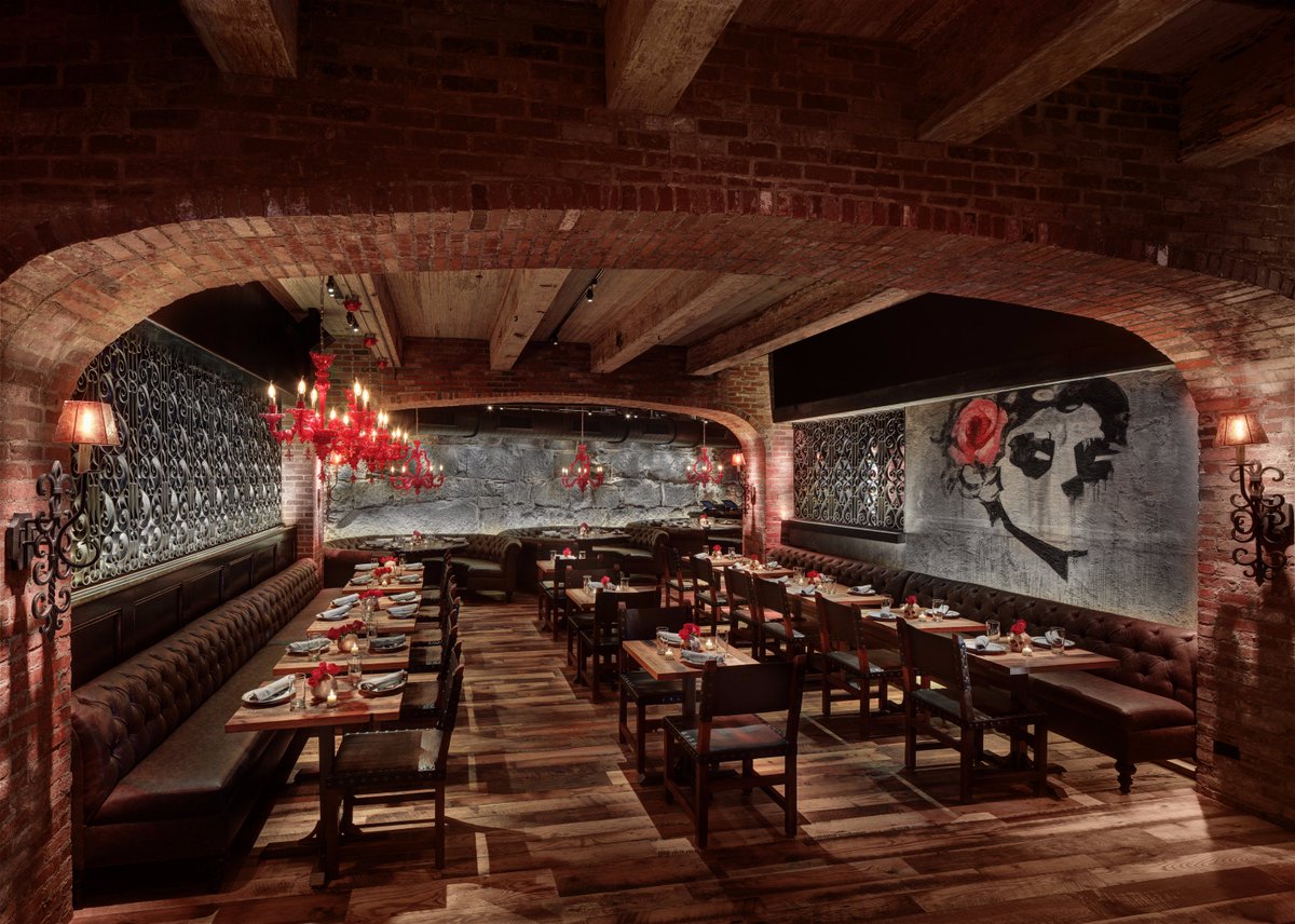 Bergmeyer's tweet photo. Congrats to the team at COJE Management Group as their inspired vision for @LolitaBoston took home the @GlobalShopShow 2018 Gold Award for Restaurant Fine Dining! Click here to learn more about this intriguing restaurant: https://t.co/URotJ1y03B #restaurantdesign #Bergmeyer https://t.co/iotmDPWAuq