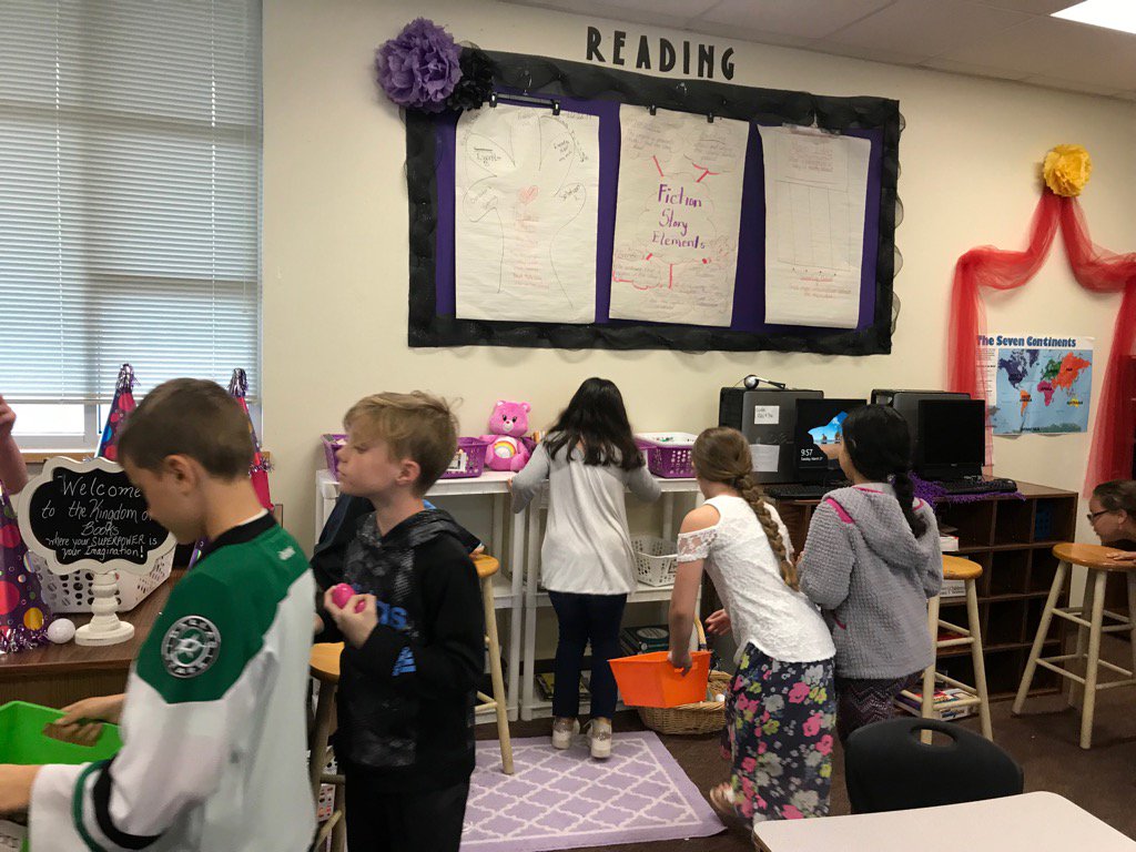 catkoonce's tweet photo. Movement engages readers#emsproud#wearewolverines https://t.co/OVrFr7bOUL