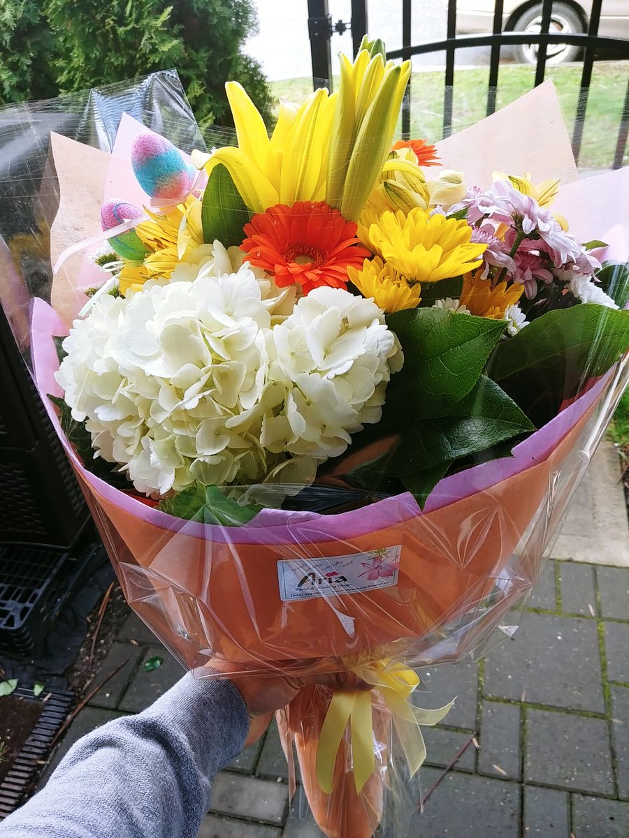 Aria Florist (AriaFloristYVR) Twitter