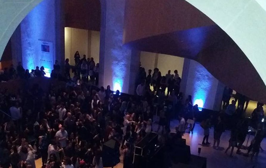 The <a href="/agotoronto/">Art Gallery of Ontario</a> is looking for a part-time restaurant #bartender to join its Food and Beverage team. bit.ly/2GqV6X3

#Toronto #Torontoart #Torontojobs #artgallery #Torontoarts #Torontofood