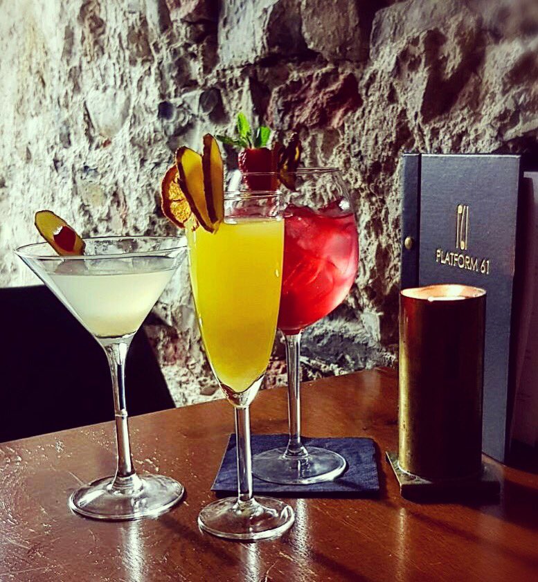 Introducing <a href="/kingofkefir/">Kingofkefir</a> new range of #GoodCocktails
Lemongrass ginger kefir + gin  + martini bianco + elderflower + ginger &amp; teardrop pepper garnish 
Chilli ginger kefir + vodka + Cointreau
Virgin: Cranberry juice + mint + elderflower + lemongrass ginger kefir