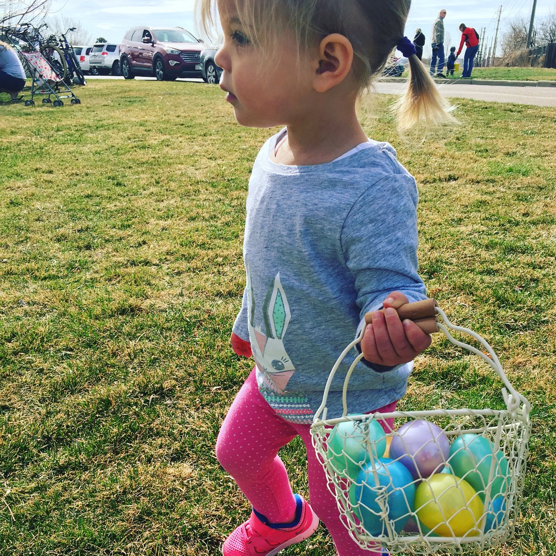 GoodBuyGear's tweet photo. 5 Fun Ways to Make Easter Baskets a Little Less Sugary! Photo credit from a ridiculously adorable Good Buy Baby. https://t.co/NHhKuJ3ttF #momlife #wingmom #katieg #easter #less sugar #lesssugar #fun https://t.co/1SYWB5BQxA