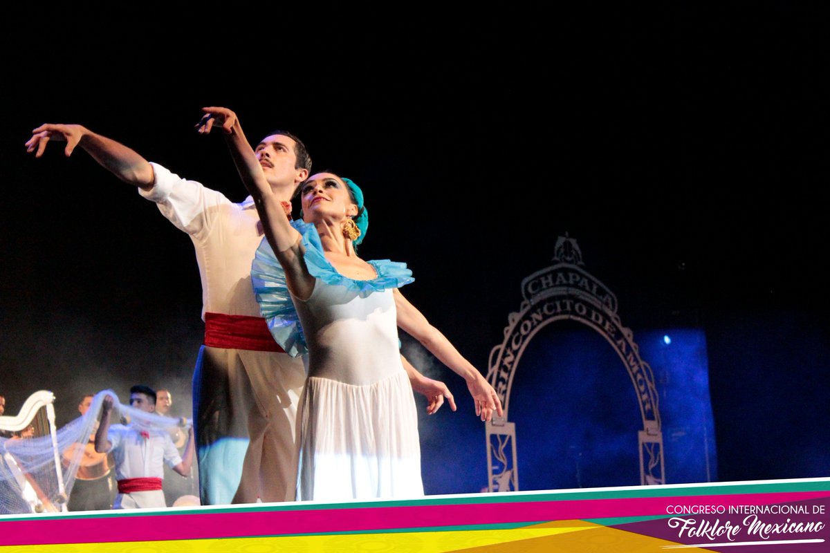 CIFolkloreMX's tweet photo. Muchas gracias a todos los que nos acompañaron el día de anoche en nuestra Gala del Folklore Mexicano

¡¡Que viva México!! https://t.co/AXlklYGq55