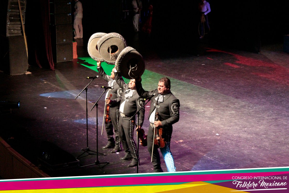 CIFolkloreMX's tweet photo. Muchas gracias a todos los que nos acompañaron el día de anoche en nuestra Gala del Folklore Mexicano

¡¡Que viva México!! https://t.co/AXlklYGq55