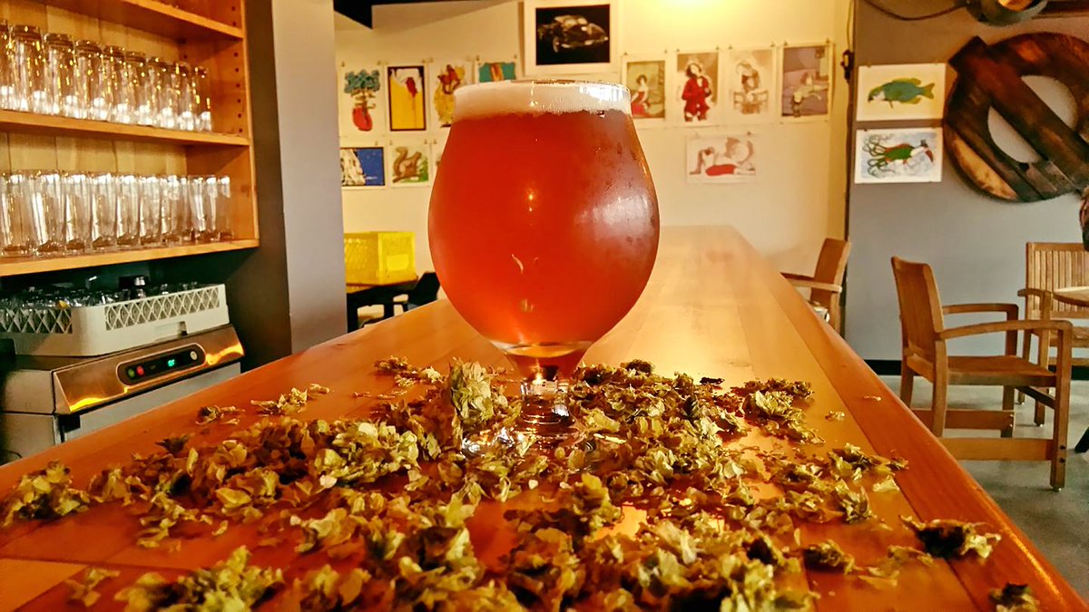 Did you know that the #ComoxValley is part of the <a href="/BCAleTrail/">BC Ale Trail</a>?  Spend your #SpringBreak sipping some of the finest craft beer.  For more information; bit.ly/2pJaFSs.  @DTCourtenay <a href="/Gladstone_Beer/">Gladstone Brewing Co</a> <a href="/forbiddenbeer/">michael</a>  #ExploreComoxValley