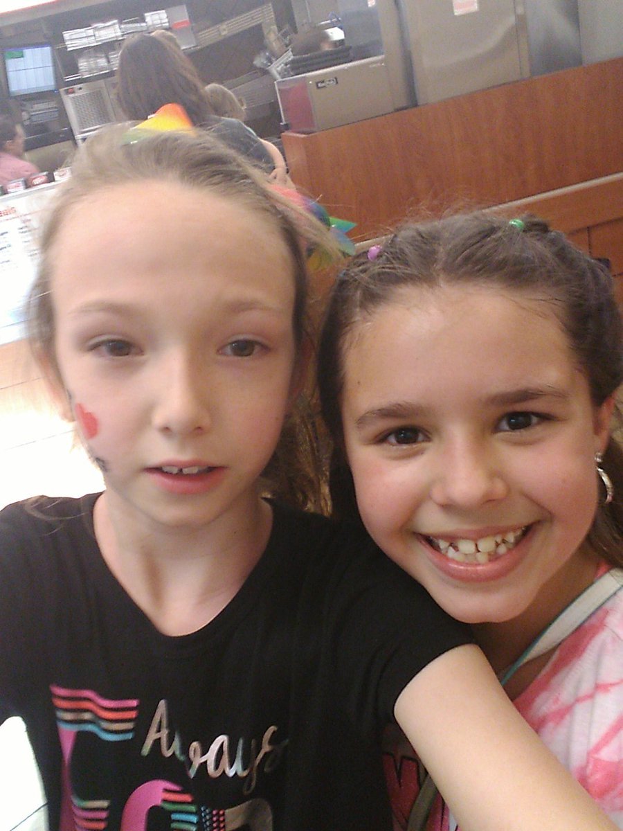 HaileeLindsey's tweet photo. Just went to knockerball and now we're at Chick-fil-A in Gadsden Mall https://t.co/0EpAxkjtHF