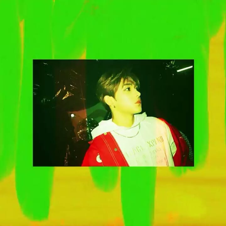 RealWongYukhei's tweet photo. Please don't think bad about me but stop try to flirt me I won't be in a relationship because im first to young and I don't want love im to busy and just don't feel good in a relationship thx for understand me https://t.co/1wEEjM5lL0
