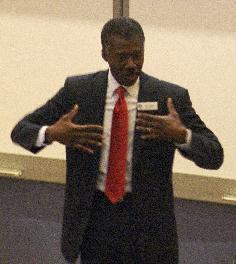 On Thursday morning @JacksonStateU hosted Meteorology alums, @NWSJacksonMS , and @NWSMemphis for NOAA Professional Development Day. Keynote by @nwas President Alan Sealls. #JSUMet #JSUStudents #JSUAlums