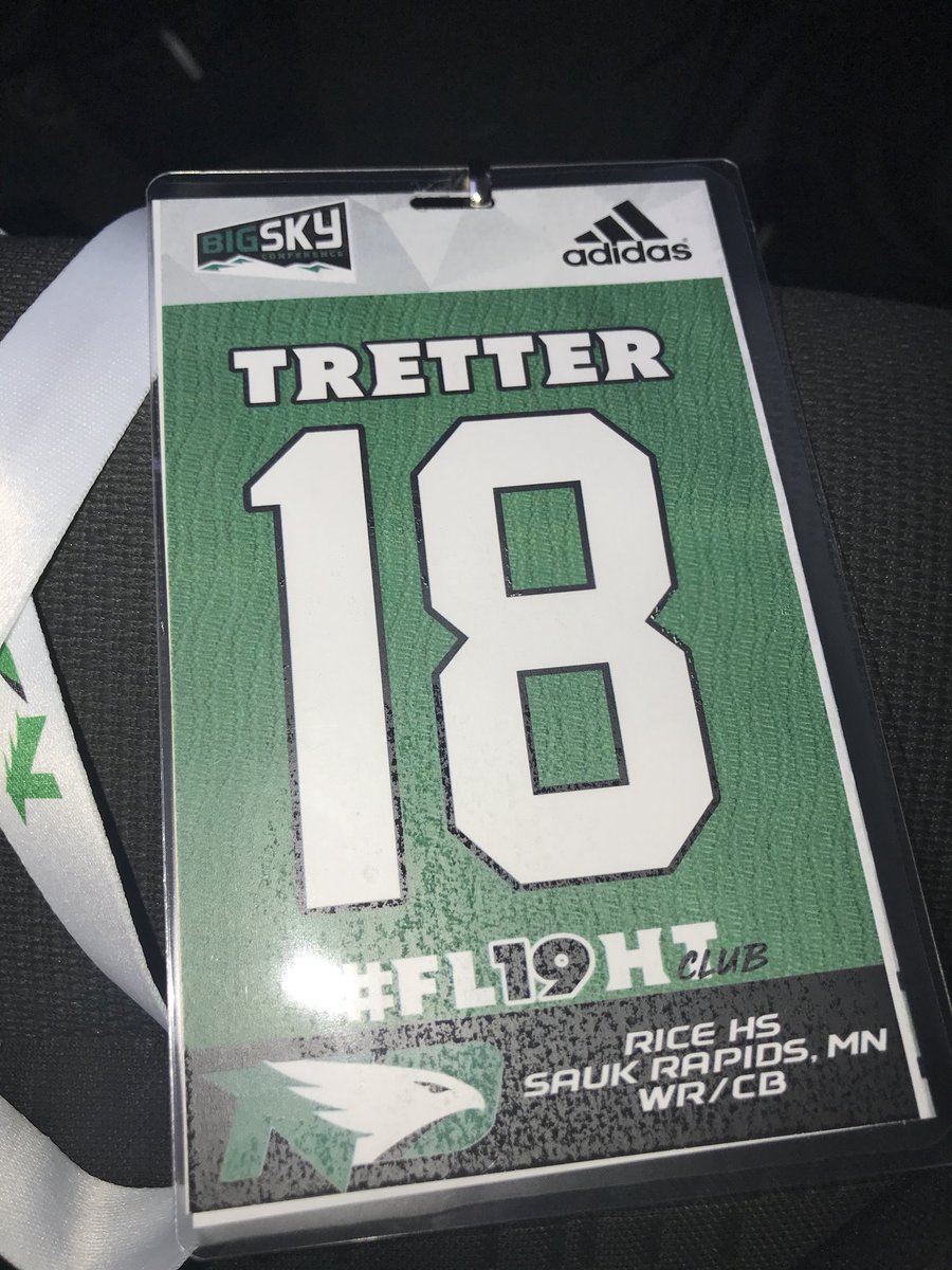 BradenTretter's tweet photo. Extremely thankful to have the opportunity to come out and check out @UNDfootball ! 💚🦅 @UNDFBRecruiting @dfreund7 @BubbaSchweigert @CoachPaulRudy https://t.co/8ypzZjoEe2