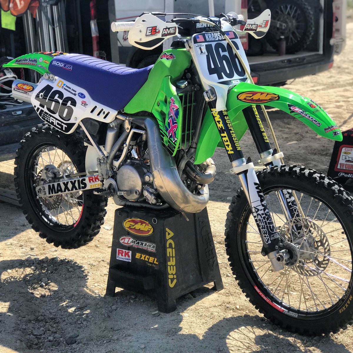 Got the steed looking good for the 2 stroke nationals this weekend @glenhelenraceway. Hope I can hold on!😅 #kx500 || #2strokenational || #brando