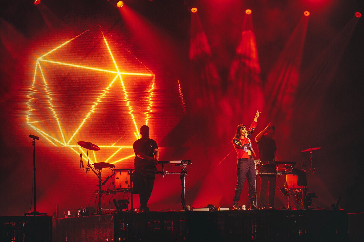 odesza's tweet photo. So much fun performing 'Higher Ground' with @naomithewild last night! Excited to do it all over again tonight. Check out the brand new video for Higher Ground: https://t.co/Zq2EuzSZpo https://t.co/xo3c28SJmR