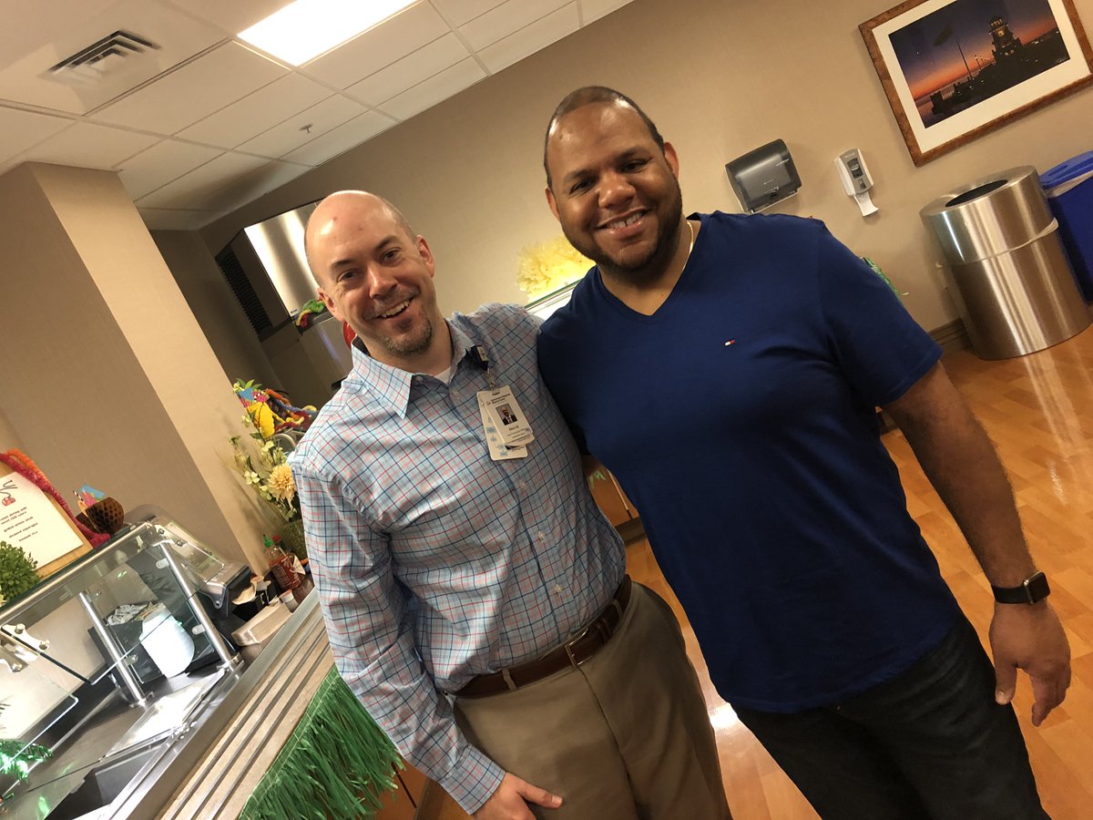 vtmcknight00's tweet photo. #happydoctorsday #spotsyhasthebestdocs https://t.co/RB91IWLI4L