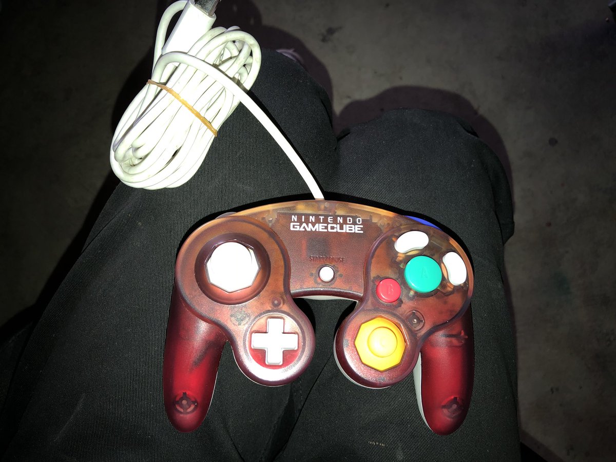 n3zModGod's tweet image. Yooo! So I’m doing a controller giveaway rn! To Qualify - 1.) Follow @ n3zModGod 2.)  Nominate TS TNC | ARMY for Summit 6  and Follow @smashgg for 5 Votes 3.) Post Tweet for verification with #ModGod    Good Luck! Entrants w/ tweet will be put into  a randomizer on stream!  GL!🖋