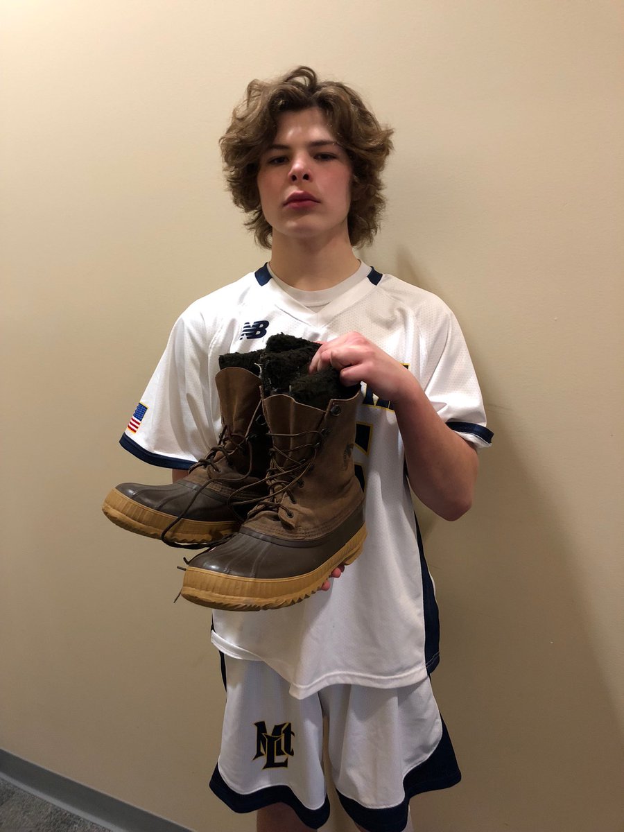 mtlebolax's tweet photo. Sorry for the delay. #ManzosBoots from a section loss on Tuesday go to SO armttackman Blake Nelson. Great work https://t.co/rHZsPYklEZ