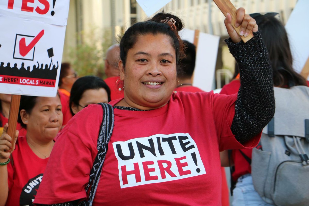 uniteherehawaii's tweet photo. Hyatt Centric Waikiki workers sent a strong message of unity at yesterday’s rally. Over 130 Local 5 members and community leaders rallied in solidarity with them. We support Hyatt Centric workers as they vote in the union election on April 3! #1u #unitehere https://t.co/h0hTm3nEp0