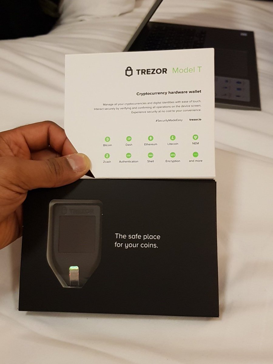 Bernard_daSilva's tweet image. Super excited #SecurityMadeEasy thank you @TREZOR #ModelT