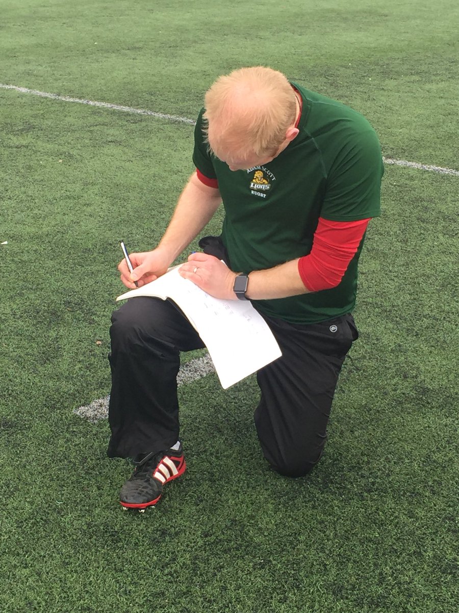 burkemia's tweet photo. First training session in Paris @AdamScottrugby @kprschools @ASCVI_SAC @ascviathletics https://t.co/Y90cH5pF1K