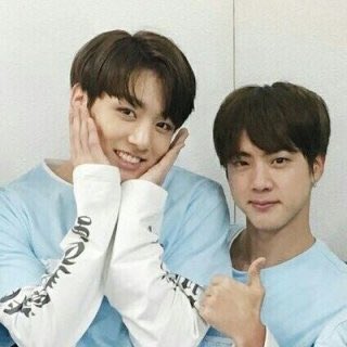 BTS_army9124's tweet photo. 🐣チング探し🐣

🐣新米ARMY
🐣88-89line
🐣グク寄りのallペン

横アリ4/19ペンミ行きます
周りにアミ友がいないのでarmyさんと繋がりたいです✨
DMやフォロー頂けたら嬉しいです☺️

#armyと繋がりたい #armyさんと猛烈に絡みたいのでRTしてくれた方フォローします #BTS #armyさんと仲良くなりたい https://t.co/KeBxyCqhWr