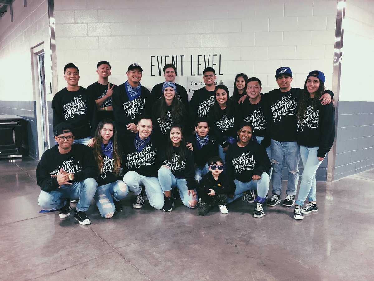 BOOGIEMONSTARZ's tweet photo. #SacramentoProud 🦁⛹🏻‍♂️💜 https://t.co/jyueDxTGpP