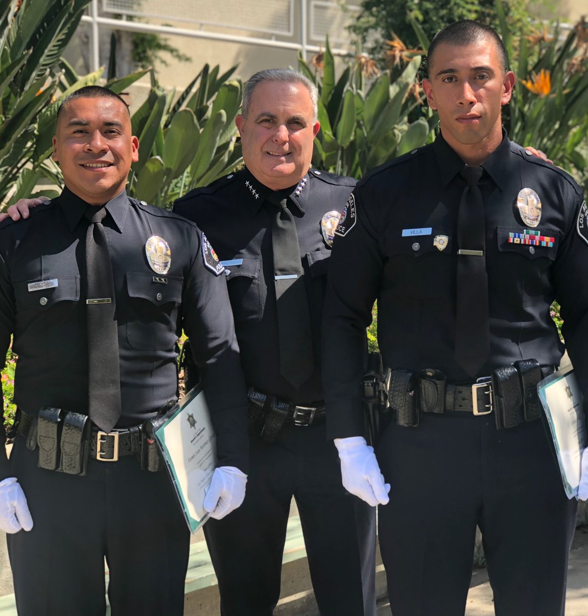 LASchoolPolice's tweet photo. Congratulations to our newest #PoliceOfficer graduates of #LASD #class427. Welcome to the #LASchoolPolice family, make us proud!
@LASchools
#SqueakyBrandNew #ProtectAndServe #LEO #LawEnforcementOfficer #ThinBlueLine #TBL #ReadyforDuty #LASPD https://t.co/de0PCYAvR9