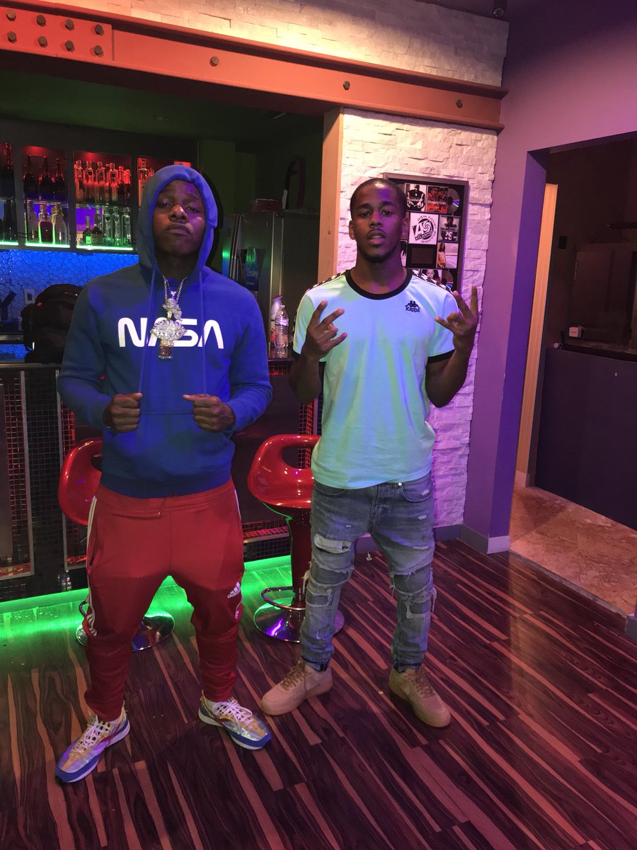 YaeNyceee's tweet image. #FuckSleep #Grind !!! New video otw #DaBoss ft. #DaBaby 🤫🔥