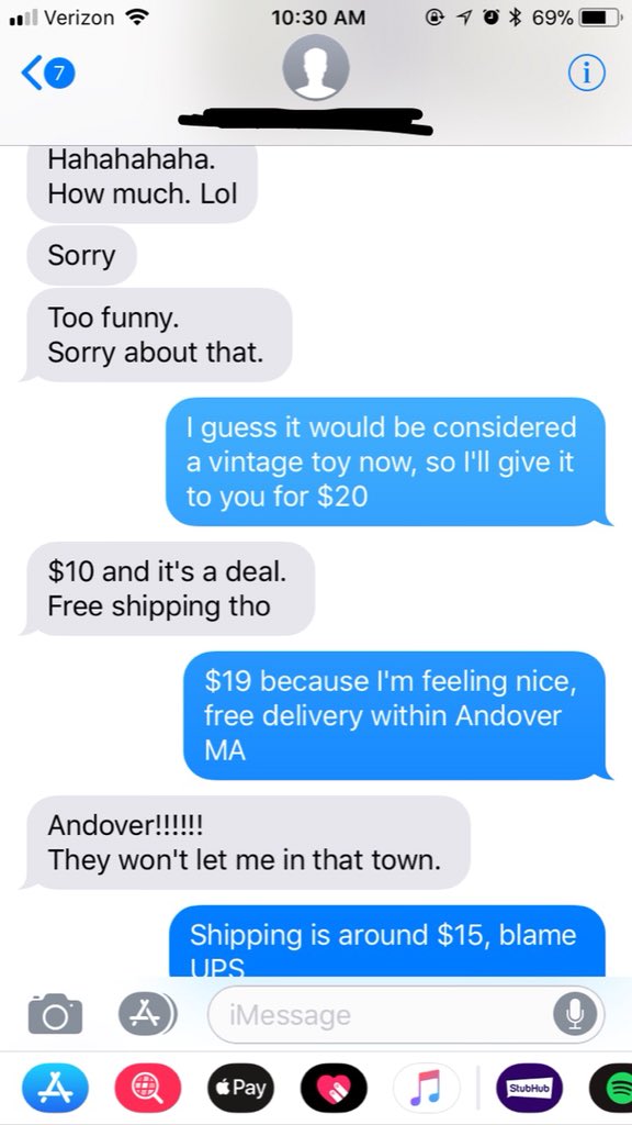 gotjillybeans's tweet image. RETWEET TO FIND THIS RAZOR SCOOTER A NEW HOME