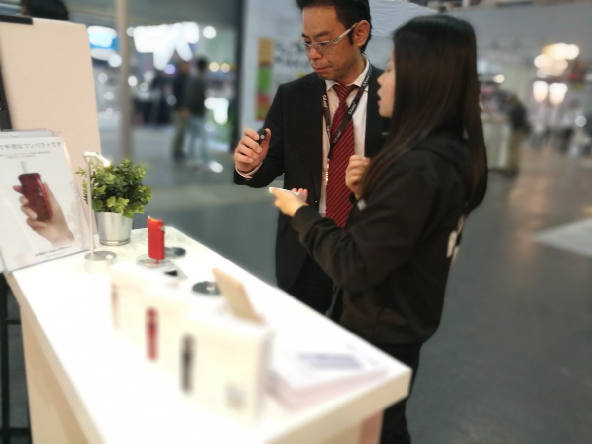 Aokeycig's tweet photo. Hello, #AOKEY; Morning, #Japan. #aokeycig brings another Heat-not-Burn solution to Japan #vapers  with outstanding innovative    operation. Together with Japan #vapeexpo guests AOKEY welcome your presence. https://t.co/9M8cGfd1mM