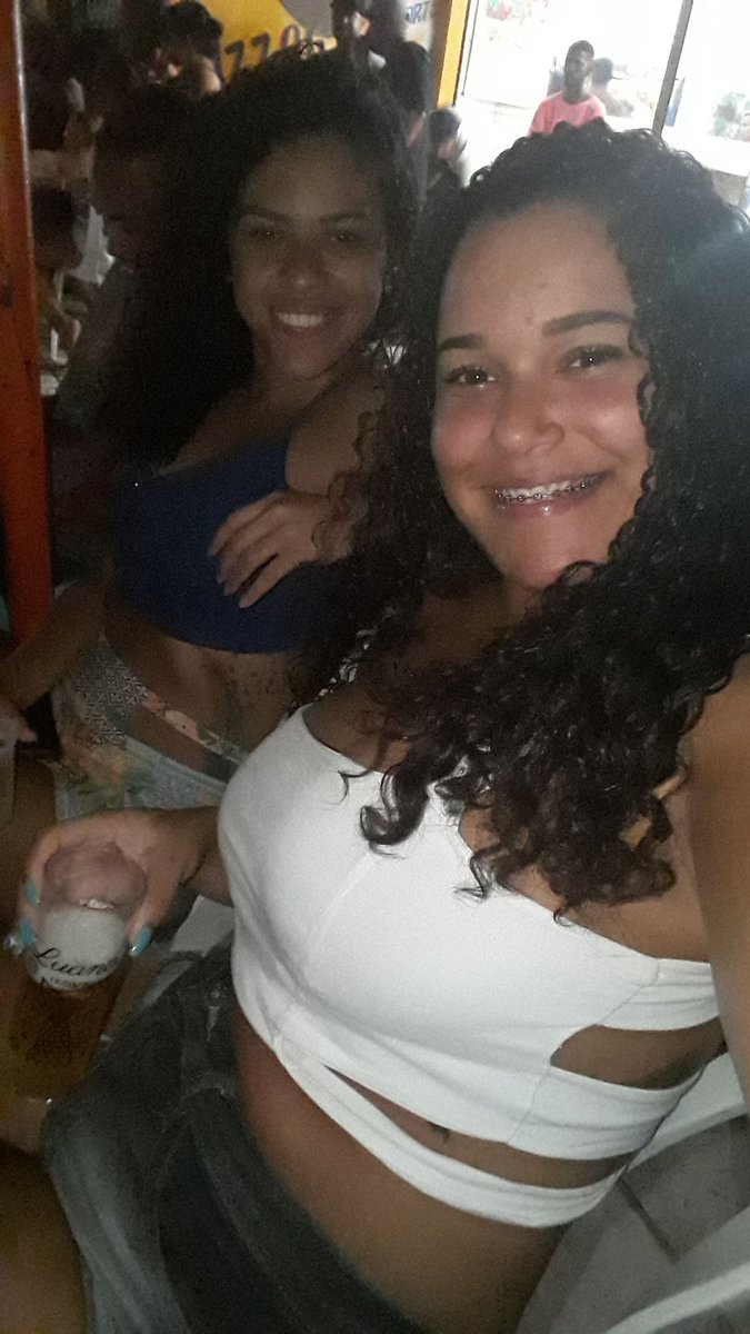 josefatranyn's tweet photo. Brigamos por tudo, nao nos separamos por nada😍
#minhagemea #meucarma #chata #implicante https://t.co/Cf52Bcmiei
