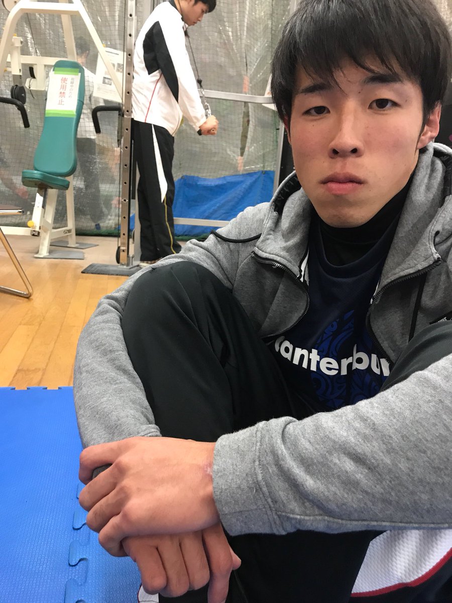 愛媛大学 ラグビー部 最新 Twitter પર 今日から部員紹介始めていきます まずは伊東秀晃からです 名前 伊東秀晃 イトウ ヒデアキ ニックネーム 伊藤英明 出身校 大分県立日田高校 ポジション Sh 備考 かつては炎のタックラーだった 本人から一言 愛媛大学 ラグビー部 最新 Twitter પર 今日から部員紹介始めていきます まずは伊東秀晃からです 名前 伊東秀晃 イトウ ヒデアキ ニックネーム 伊藤英明 出身校 大分県立日田高校 ポジション Sh 備考 かつては炎のタックラーだった 本人から一言
