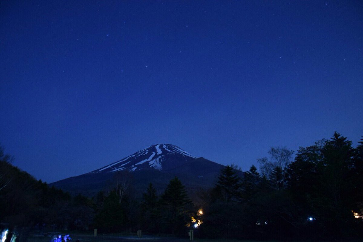 MOSA_star's tweet photo. おはようございます。☀️☀️
武蔵大学フォトジェニックサークルこと⭐︎天文同好会MOSA⭐︎です。

今日はMOSA所属の自称カメラマン達による写真部にも引けを取らないであろう珠玉のイイ写📷を何枚かあげてみました。

興味を持たれたboys＆girlsは是非
3123教室のMOSA新歓ブースへお越しくださ〜い https://t.co/2VyaxfSxFD