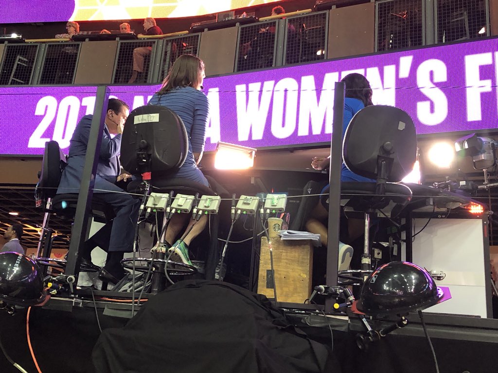#wfinalfour  Starbucks and sneakers... secrets of ESPN!