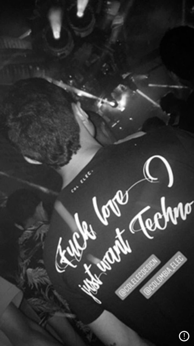 col_edm's tweet photo. F*ck love, I just want #techno https://t.co/c5ic1IKE1e