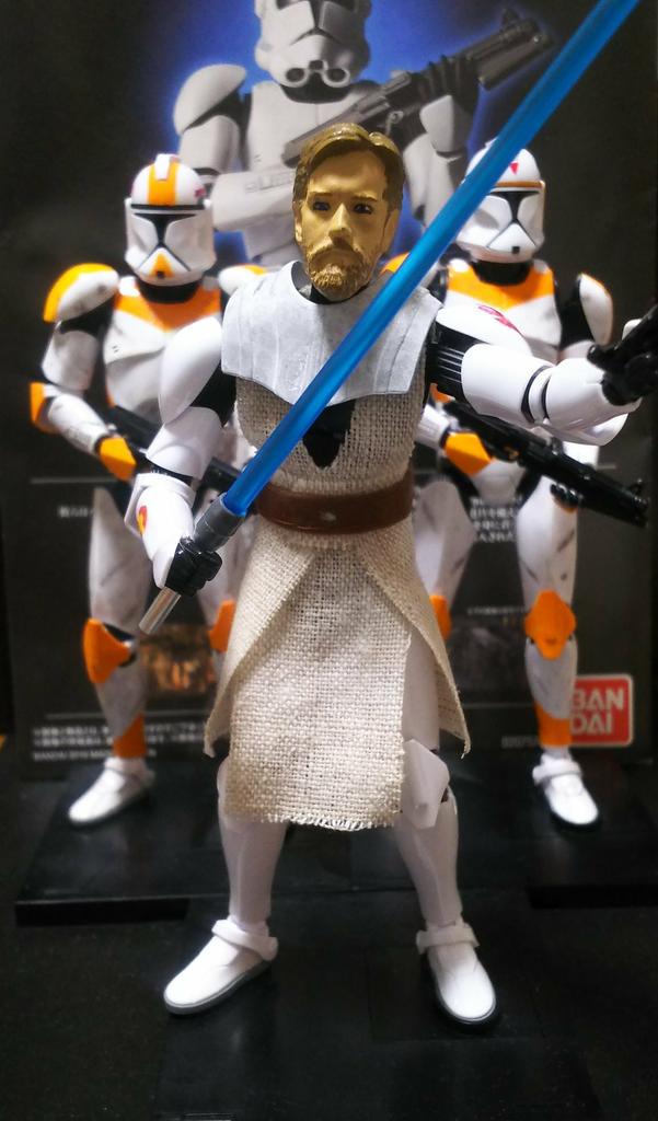 Happy Birthday, Ewan McGregor !! 