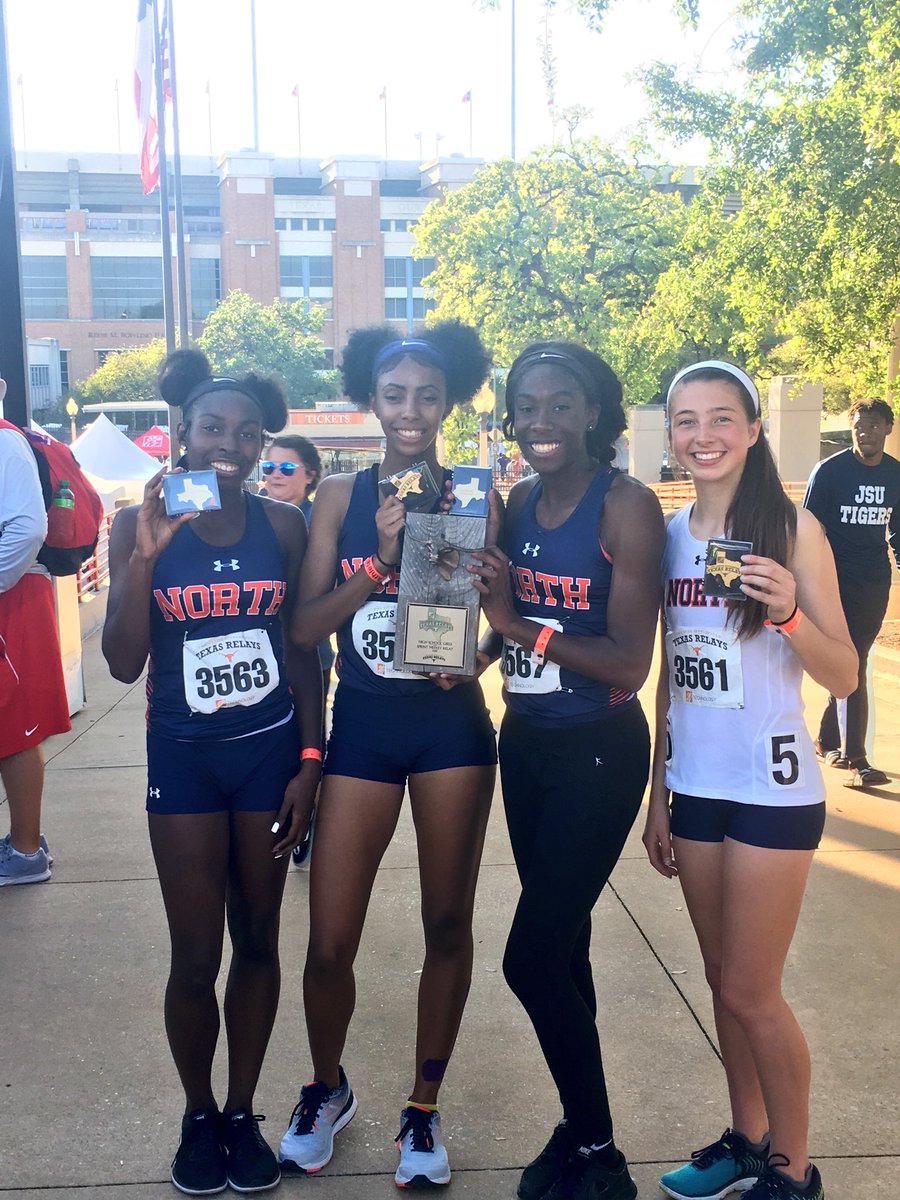 jrichardsNORTH's tweet photo. What a good day for the lady bulldogs!!! Chiko threw 2.5 ft further than her previous PR, the 4x2 was 15th, the SMR won and set the meet record, the 4x4 made finals AND the DMR girls each set a PR on their leg!!! Ready for day 2 of Texas relays! #nodaysoff #mnhstrack https://t.co/AcQ4RbwFXS