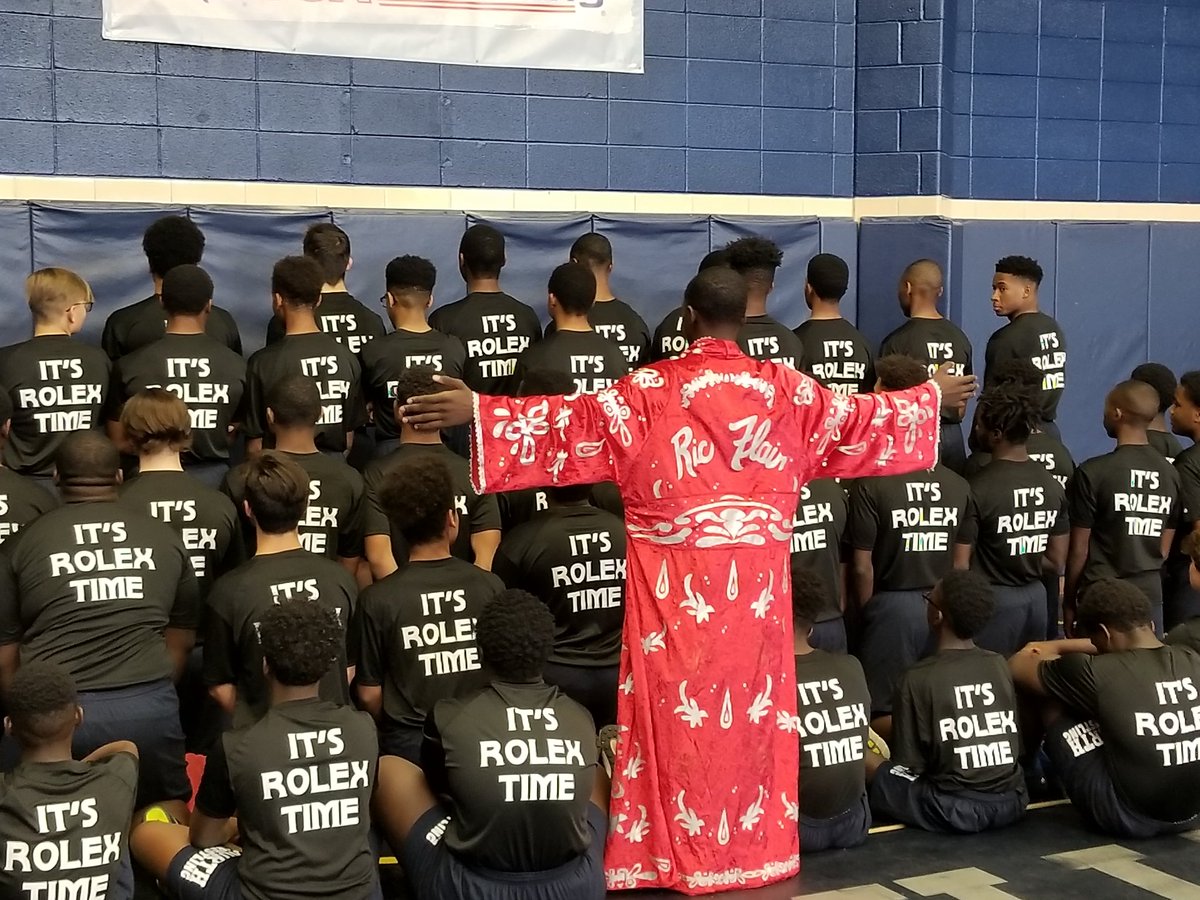 coachdancooper's tweet photo. @RicFlairNatrBoy one of our wrestling team pictures from this year https://t.co/iHZ1wEIwc1