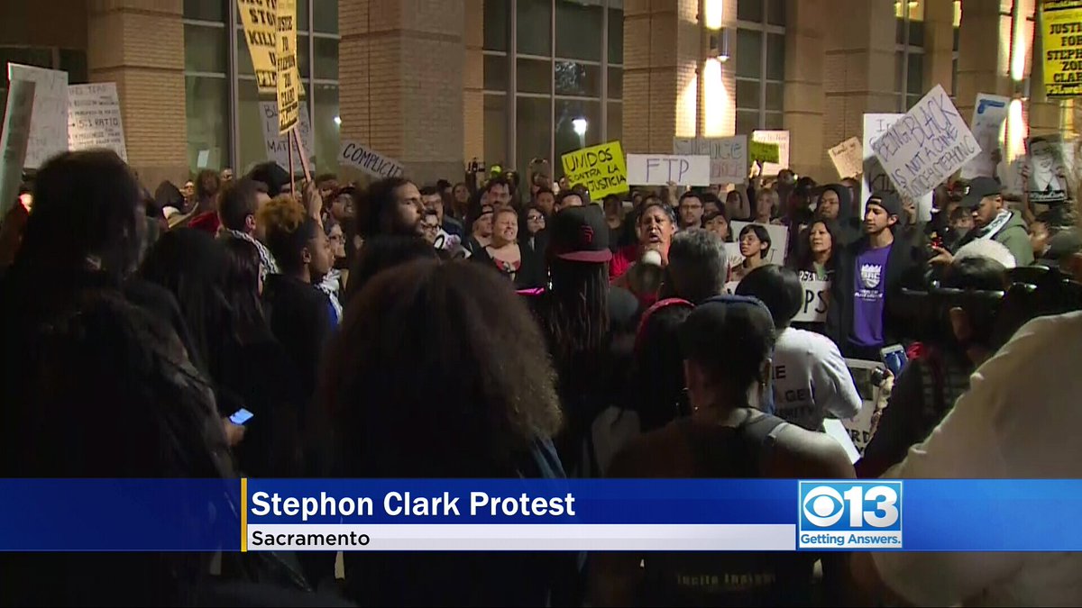 WATCH LIVE: #StephonClark Protests in Sacramento. 

YOUTUBE: youtube.com/watch?v=8to752…

FACEBOOK: facebook.com/CBSSacramento/…