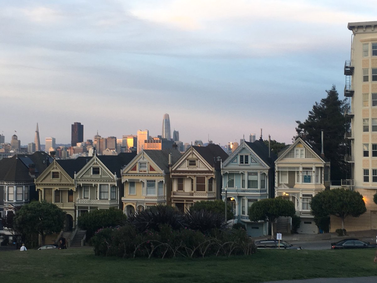 y_martinn's tweet photo. This time around I got to see the places I didn’t get to in January 😬 #SFpart2 https://t.co/OC2GRZnJNj