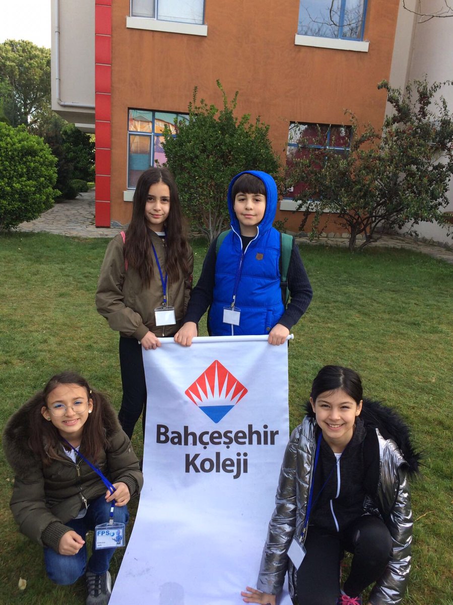 seminurdumlu's tweet image. Future Problem Solving International Türkiye finalleri için İzmir'deyiz.. Yarışmada okulumuzu temsil edecek öğrencilerimize ve takım koçumuza bol şans diliyoruz 🍀 #BKup #Fpsı @seren_unlu