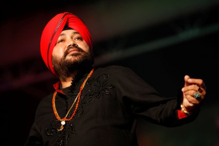 BollywoodH's tweet image. #DalerMehndi Gets Relief in #JailTerm
 
bollywoodhelpline.com/news-gossips/m…