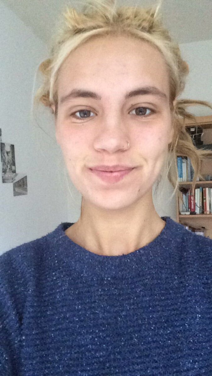 Wie kan mijn dochter helpen!!!!Jane studeert in Utrecht op de Universiteit en woont in anti kraak woning die nu verkocht wordt .Wie helpt Jane aan een onderdak.Zij rookt en drinkt niet en is een echte sportmeid.Zeer sociaal en behulpzaam.Please RT.Thank you Osu!