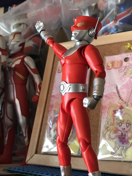 ヒーローアクションフィギュアシリーズのtwitterイラスト検索結果