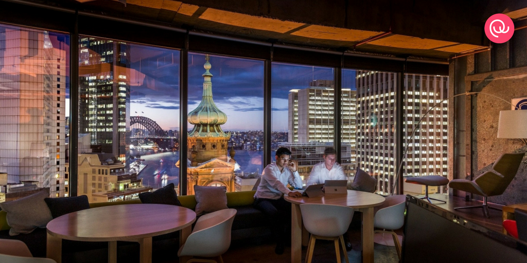 el_working's tweet photo. Las vistas son increíbles, pero es que las #oficinas de @kernel_property en #Sydney han apostado por el #reciclaje: una planta industrial transformada en #espaciodetrabajo, un balcón en terraza y viejas tuberías y piezas en duchas y muebles nuevos. ¡Bravo! https://t.co/EAvMpXiUCp