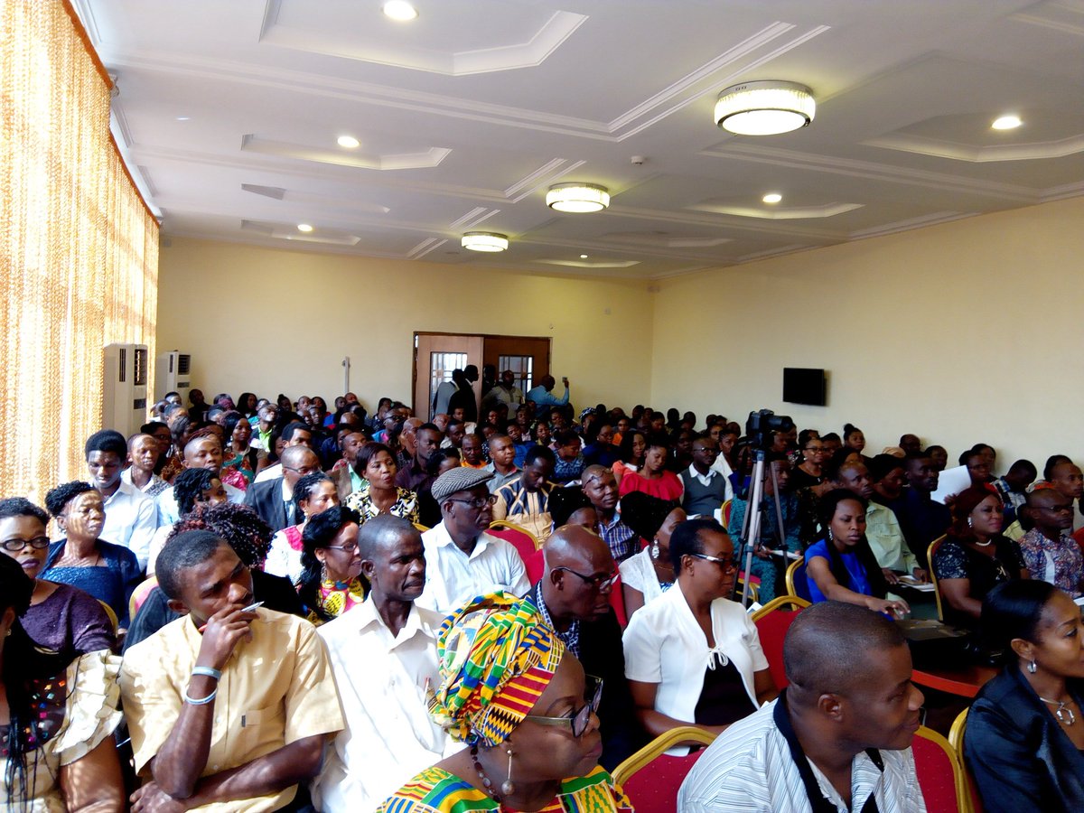 Wisdom2xcel's tweet photo. Massive turnout on a Good Friday. People came from as far as Bayelsa, Aba, Degema, Gokana e.t.c

Thanks to Business Varsity Int'l and everyone who contributed to making #AllTeachersTrainingPh a huge success. https://t.co/HJHevdIBkn