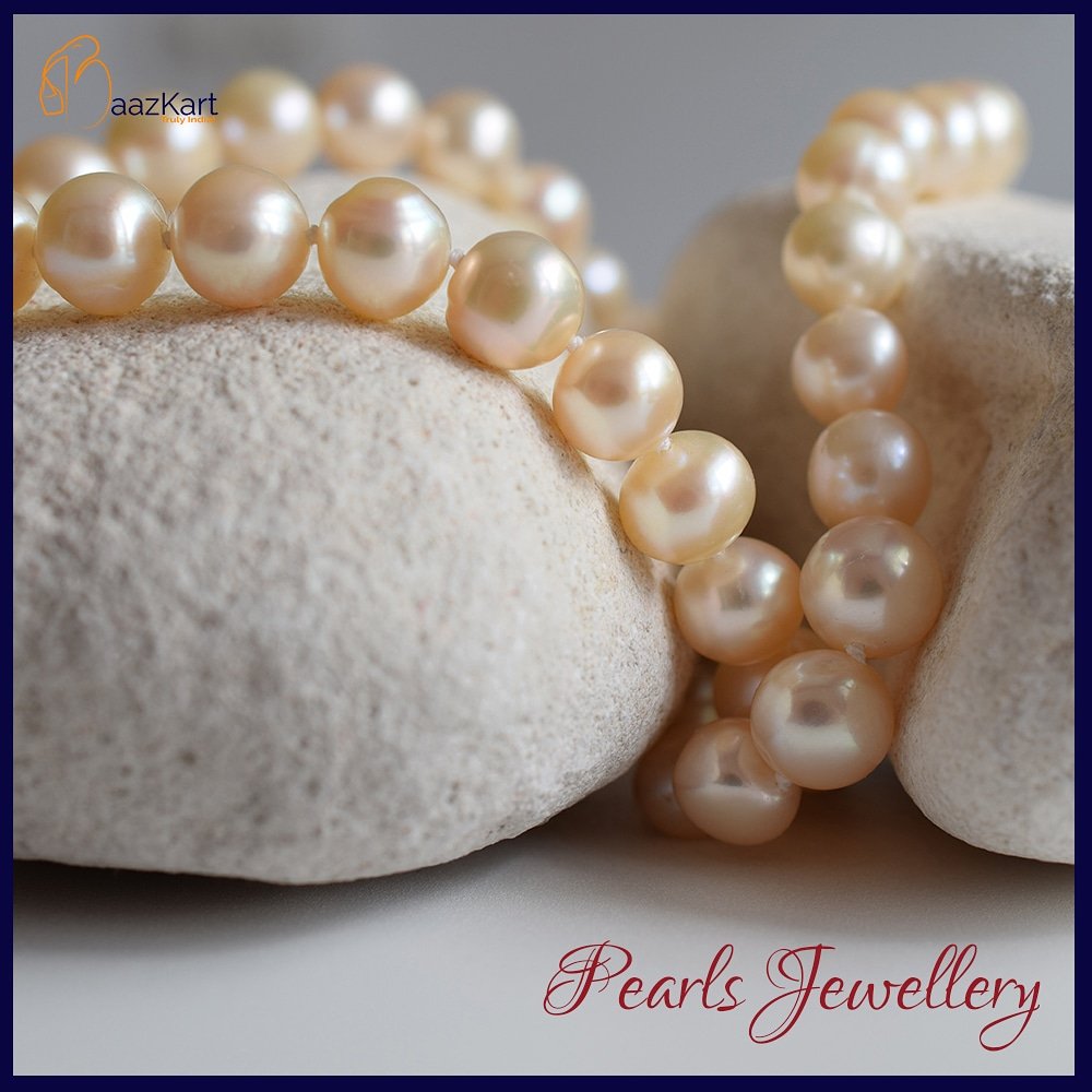baazkart's tweet photo. Buy Online Designer Bridal Necklaces best price at our store https://t.co/WTmWDtWJKJ
Shop at:https://t.co/feKzwMS7D8
#designernecklaces #diamondnecklaces #weddingnecklaces #traditional #womensjewellery #jewellery #traditional #piercing  #thediamondsgirl #emeraldnecklace https://t.co/e9adKPWsBN