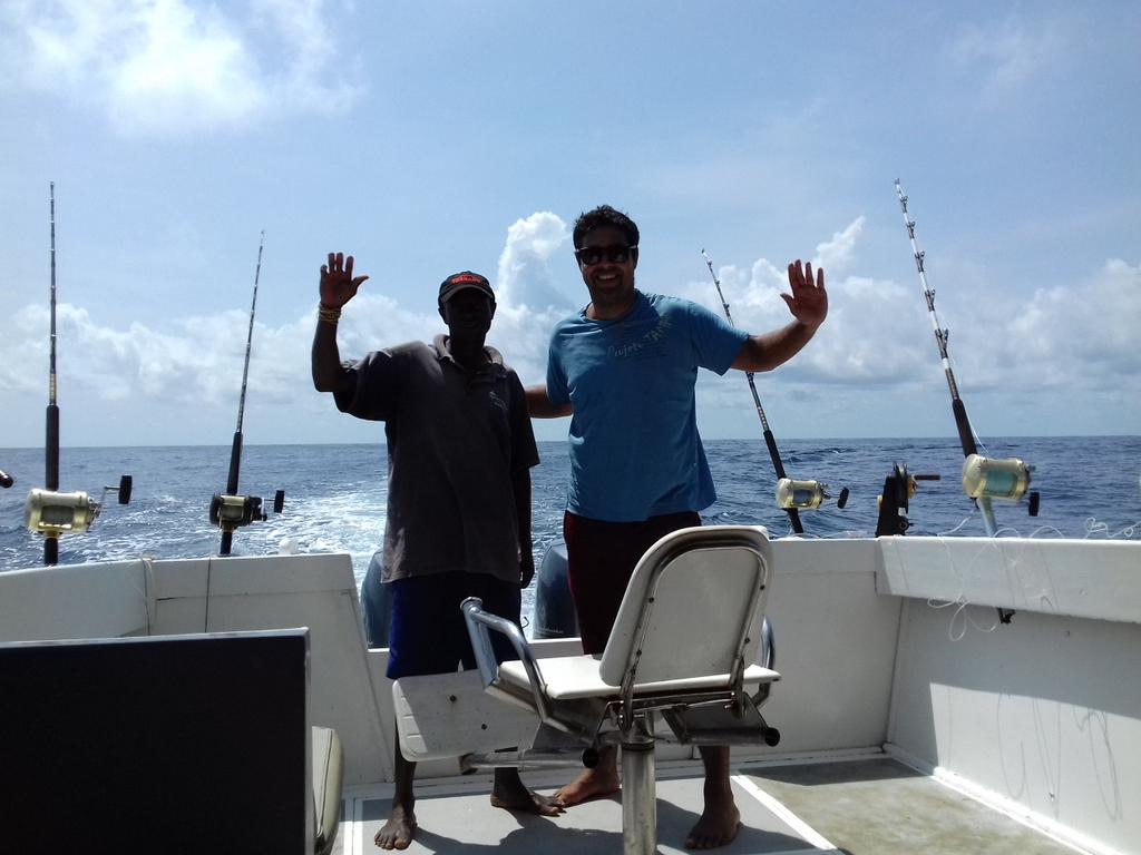 OceansAliveKE's tweet photo. @WatamuMarine @TurtleBayWatamu @kwskenya @MGilleyM @lamumarine We are cruising off mombasa having hitched a ride on Centa - a fishing charter from mombasa. No dolphins yet but will keep you posted! #marinebig5 https://t.co/LeV611v5qW