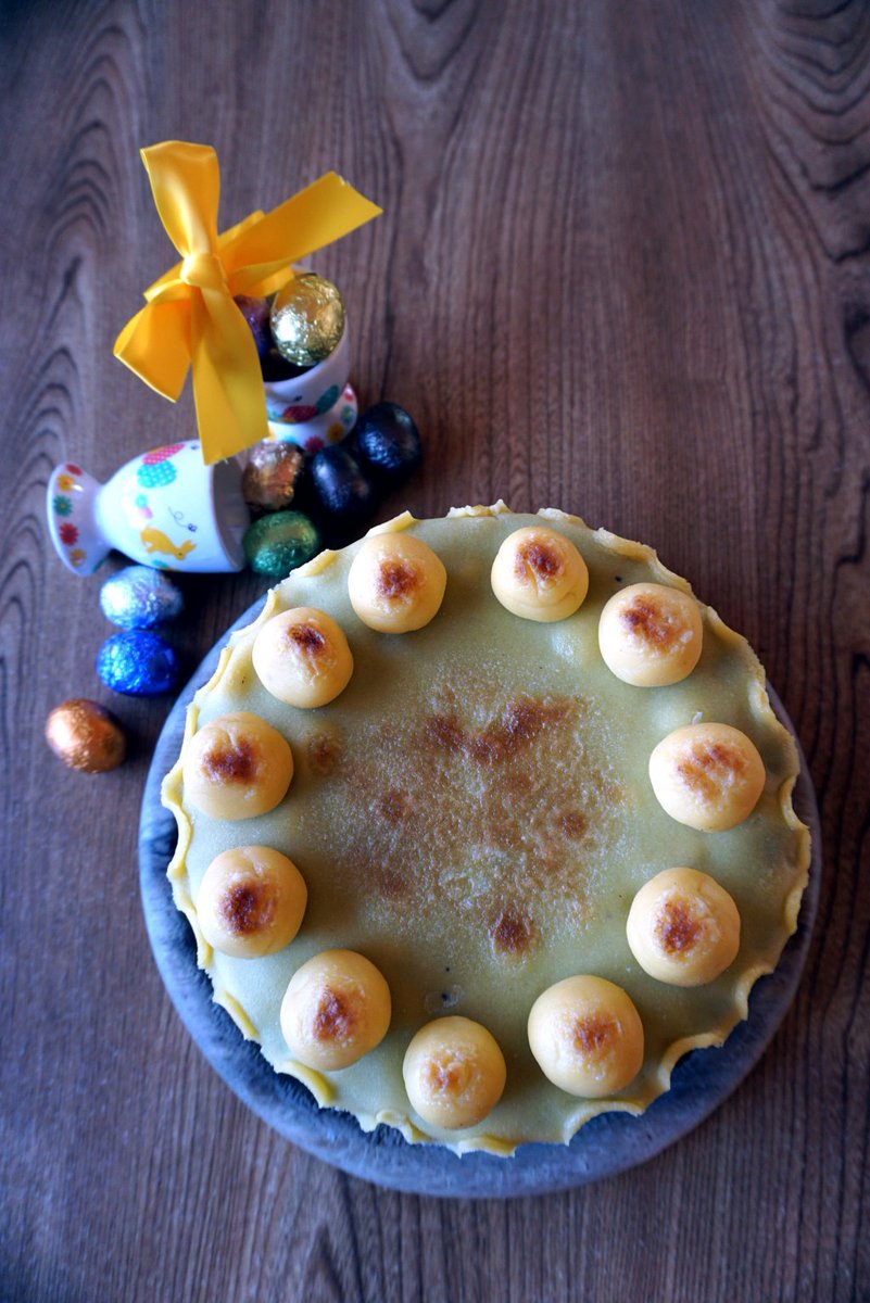 Recipe| Easter Simnel Cake whereismyteaspoon.com/2018/03/31/rec…