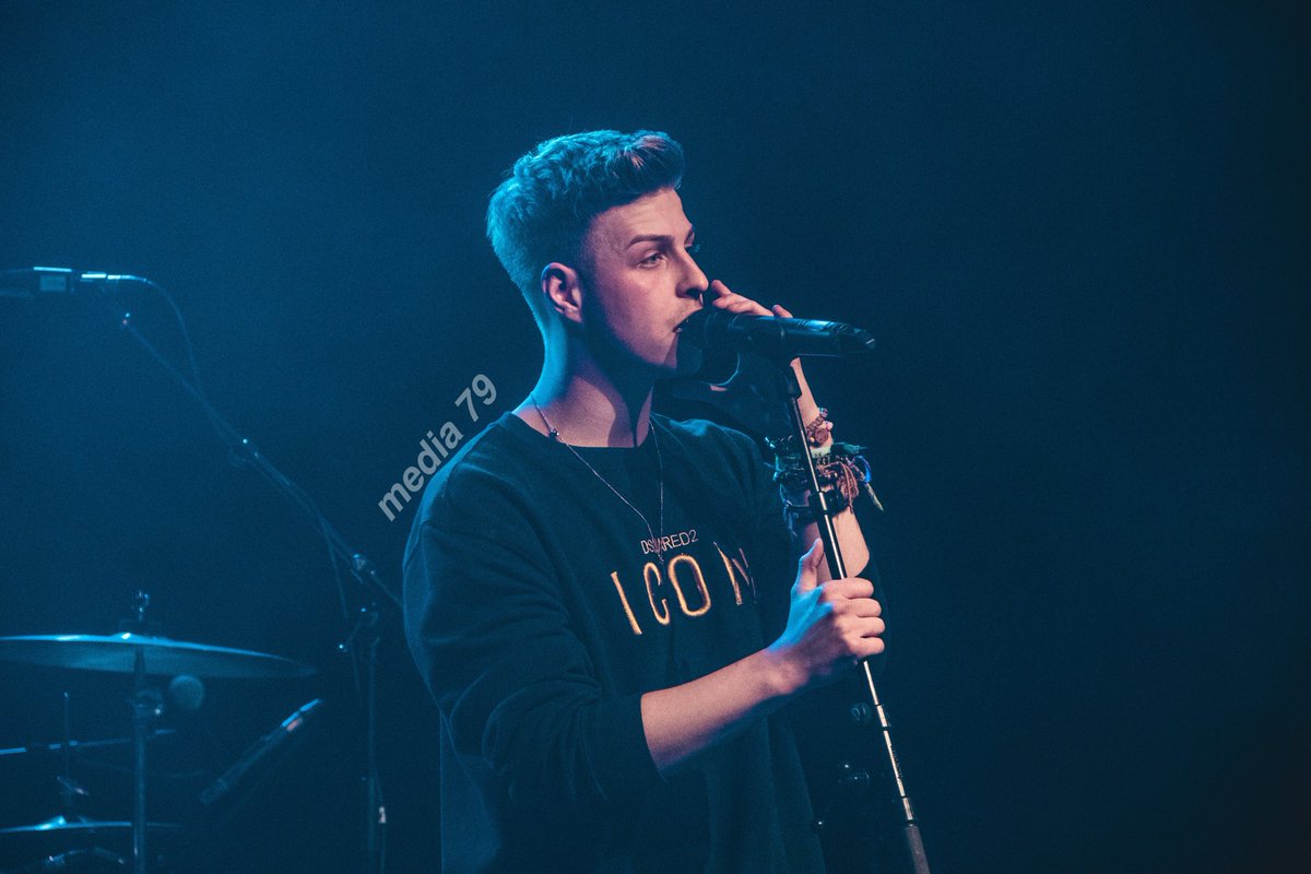 media79_NE's tweet photo. interview: Jason Allan on his love for music and his go-to cover songs🐘🥀♡
https://t.co/EZBkQvQLqk https://t.co/LUY5MIzQu1