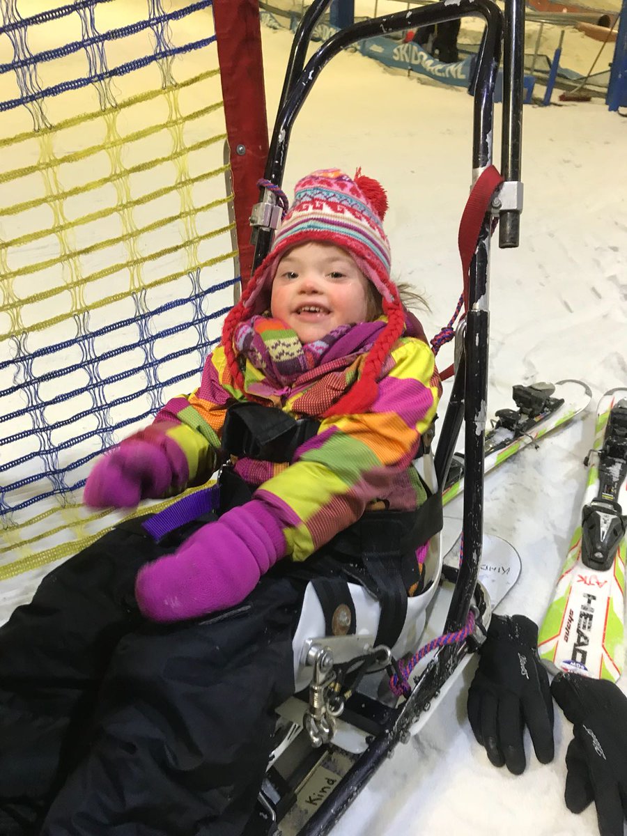 Geweldige skidag voor kinderen stichting Wij Samen. m.facebook.com/story.php?stor…