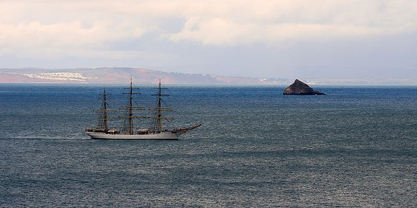 TomWW83's tweet photo. New artwork for sale! - "Tall Ship 'Danmark' passing Thatcher Rock" - https://t.co/vUVGvHd627 @fineartamerica https://t.co/wQ7tJSerlm