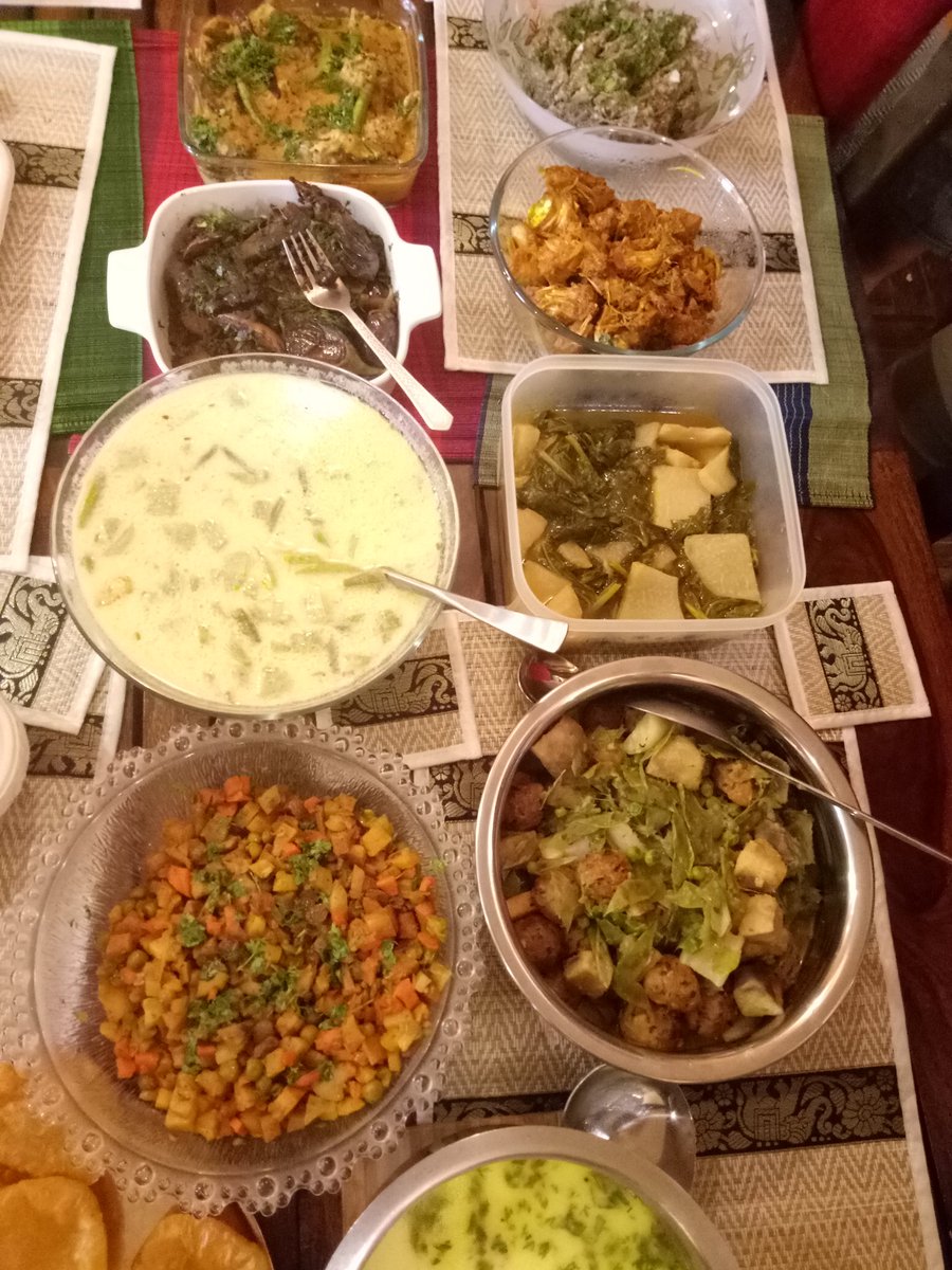 And here to the success of  #SubziTarkariDin . So many dishes from all over India.  <a href="/RushinaMG/">Rushina M Ghildiyal</a> <a href="/Finelychopped/">Kalyan Karmakar</a> <a href="/VernikaAwal/">Vernika</a> <a href="/jasleenmarwah/">jasleen marwah</a> <a href="/smitaadeo/">Smita Hegde Deo</a> <a href="/ShitalKakad/">Shital Kakad</a>